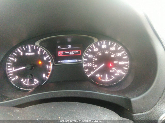 2018 Nissan Altima, VIN: 1N4AL3AP0JC271039