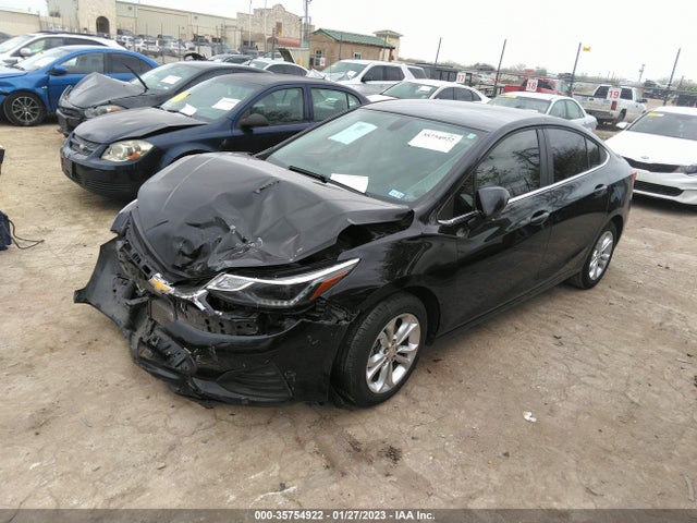 Chevrolet Cruze 2019 1G1BE5SM0K7144416 Image 2