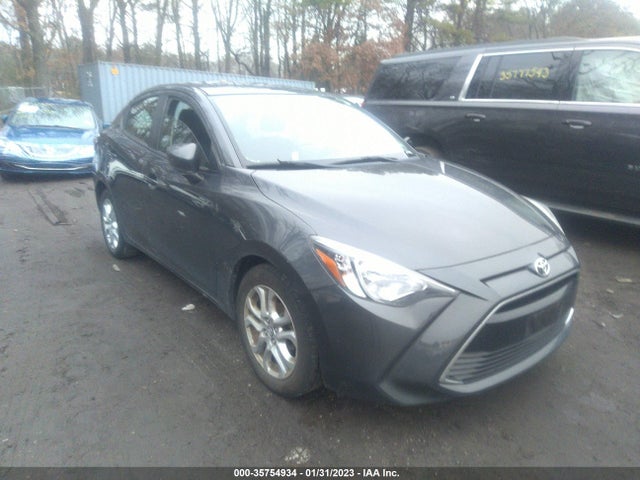 2017 Toyota Yaris, VIN: 3MYDLBYV3HY181618
