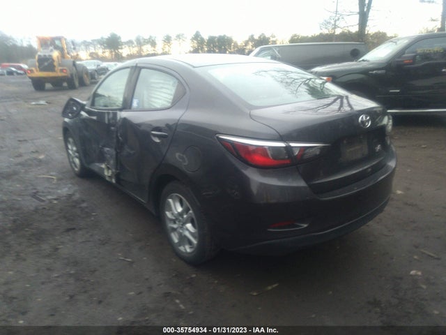2017 Toyota Yaris, VIN: 3MYDLBYV3HY181618