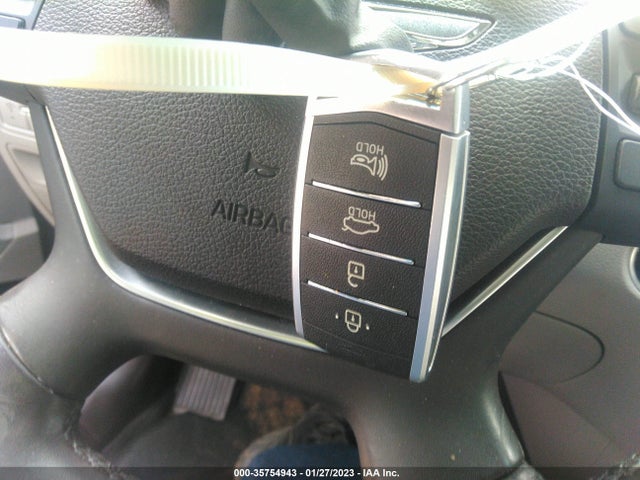 2017 Genesis G80, VIN: KMHGN4JE1HU172054