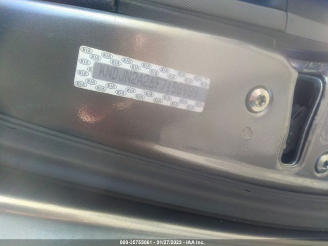 KNDJN2A26F7158988 KIA Soul Base