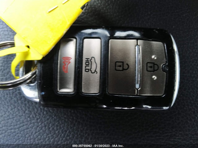 2016 Kia Cadenza, VIN: KNALN4D74G5207983