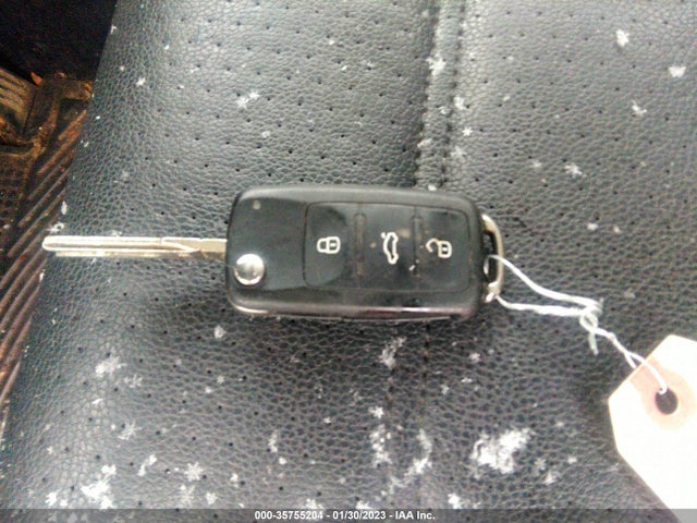 1VWBS7A30EC116404 Volkswagen Passat Se W/sunroof
