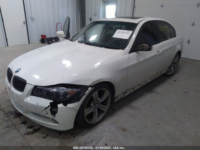 BMW 3 Series 328i 2008 WBAVC53538A246903 Image 2
