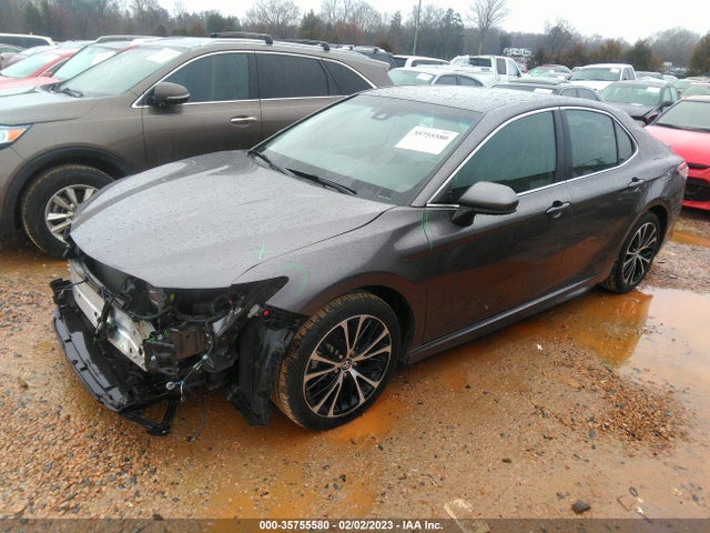 2018 Toyota Camry, VIN: 4T1B11HKXJU159146