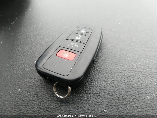 2022 Toyota RAV4, VIN: JTMRWRFVXND568480
