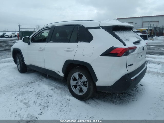 2022 Toyota RAV4, VIN: JTMRWRFVXND568480