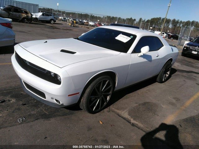 Dodge Challenger Sxt 2015 2C3CDZAG5FH730965 Image 2