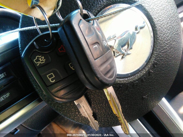 2014 FORD MUSTANG V6 VIN: 1ZVBP8AM6E5324338