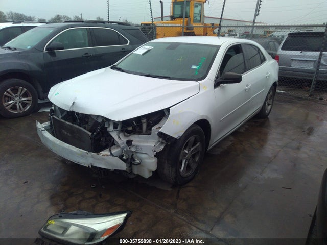 Chevrolet MALIBU LS 2015 1G11B5SL7FF153931 Image 2