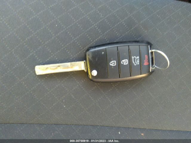 5XYPG4A30KG533361 KIA SORENTO LX