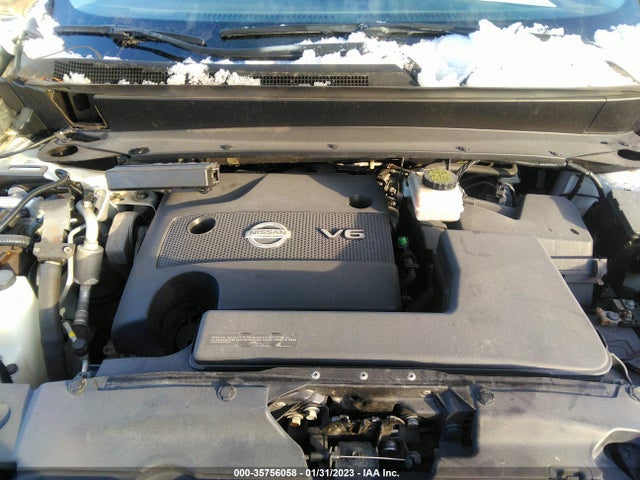 2015 NISSAN PATHFINDER S VIN: 5N1AR2MM7FC643631