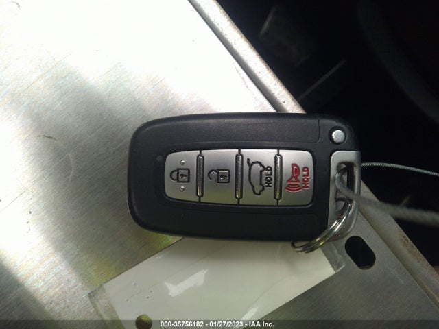 2015 Hyundai Veloster, VIN: KMHTC6AE3FU223003