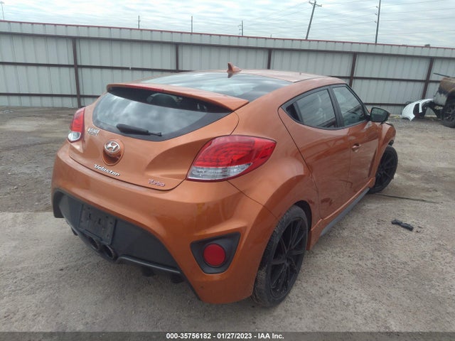 2015 Hyundai Veloster, VIN: KMHTC6AE3FU223003