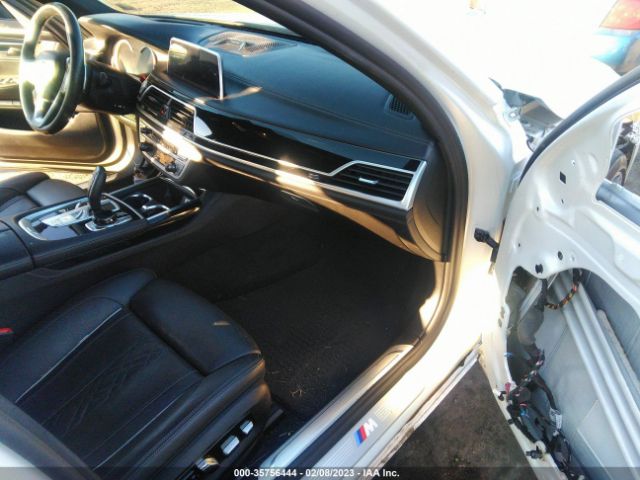 WBA7F2C59JG423990 BMW 7 Series