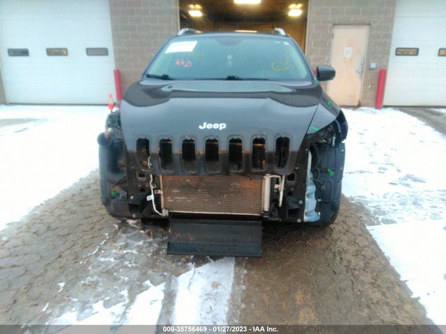 2017 Jeep Cherokee, VIN: 1C4PJMDS8HW594103