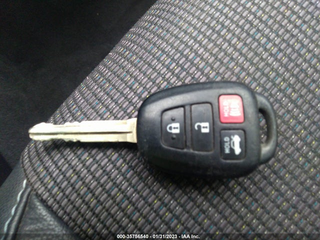 2015 TOYOTA COROLLA L/LE/S/S PLUS/LE PLUS VIN: 2T1BURHE5FC386480