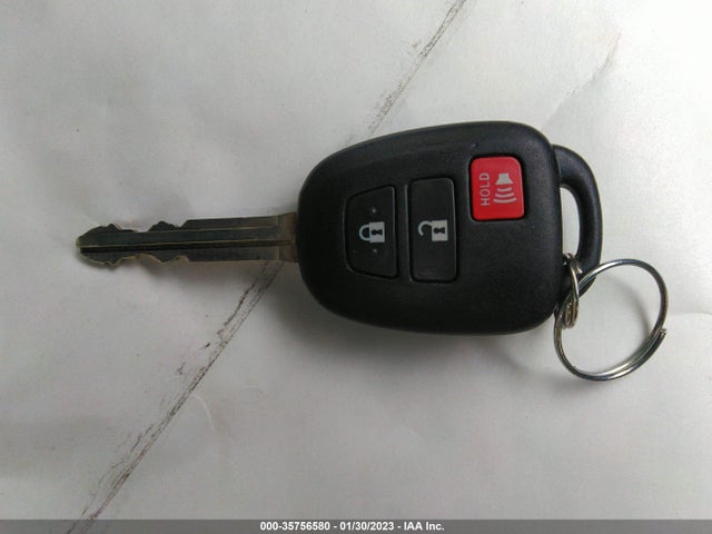 2015 Toyota Prius, VIN: JTDKDTB34F1108193