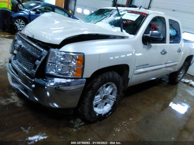 2013 CHEVROLET SILVERADO 1500 LT VIN: 3GCPKSE7XDG172130