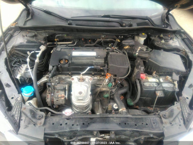 2015 Honda Accord, VIN: 1HGCR2F37FA153706