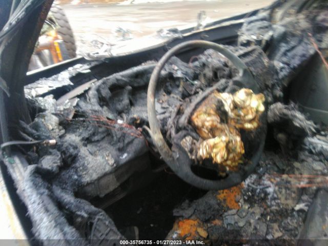 5XYKTCA17BG030778 KIA SORENTO LX
