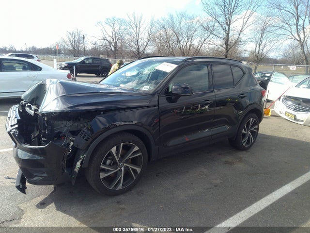 2020 Volvo XC40, VIN: YV4162UM3L2241777