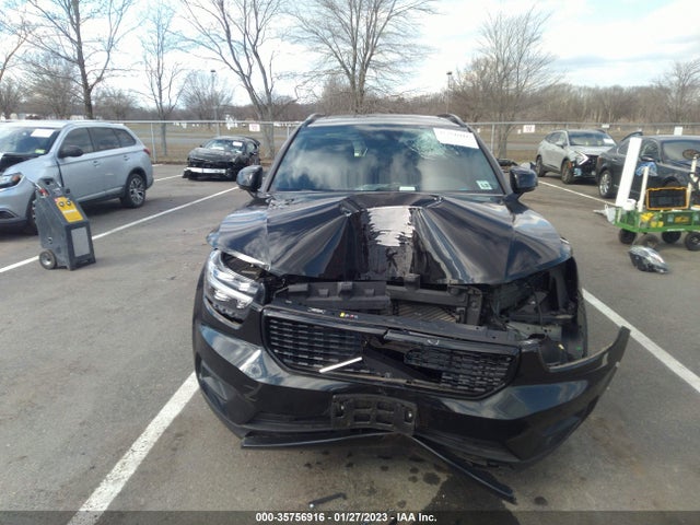 2020 Volvo XC40, VIN: YV4162UM3L2241777