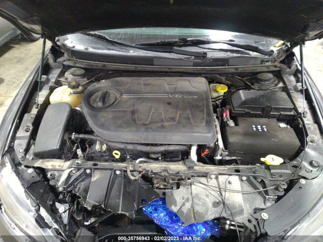 1C3CCCBG9FN661641 Chrysler 200 S