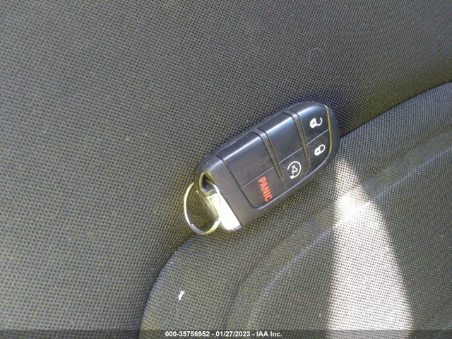 2020 Jeep Renegade, VIN: ZACNJABB3LPL45445
