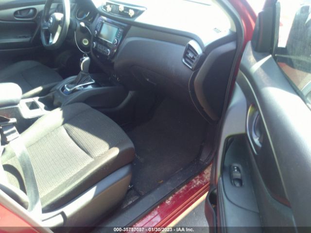 JN1BJ1CP1KW219993 Nissan Rogue Sport S