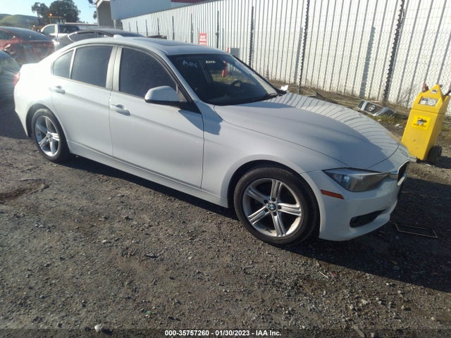 2015 BMW 3 Series, VIN: WBA3C1C52FK124833