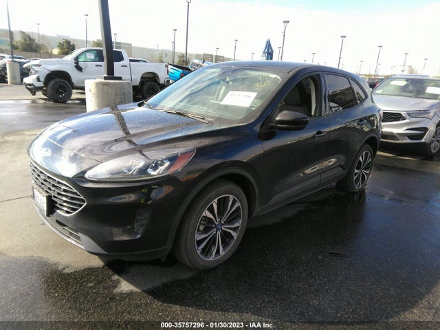 2021 Ford Escape, VIN: 1FMCU9BZ8MUB03257