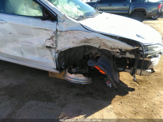 Chrysler 200 Limited 2015 1C3CCCAB7FN658601 Image 6
