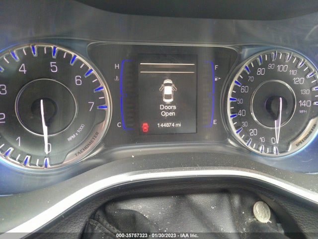 Chrysler 200 Limited 2015 1C3CCCAB7FN658601 Image 7