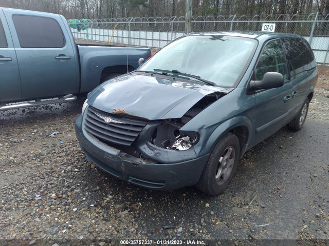 1C4GP45RX5B379965 Chrysler Town & Country