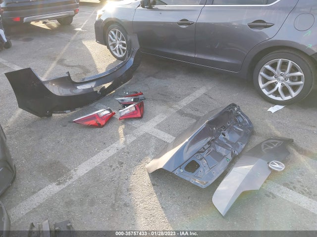 Acura ILX 2019 19UDE2F3XKA009027 Image 12