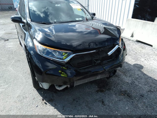 2017 Honda CR-V, VIN: 7FARW1H8XHE004578