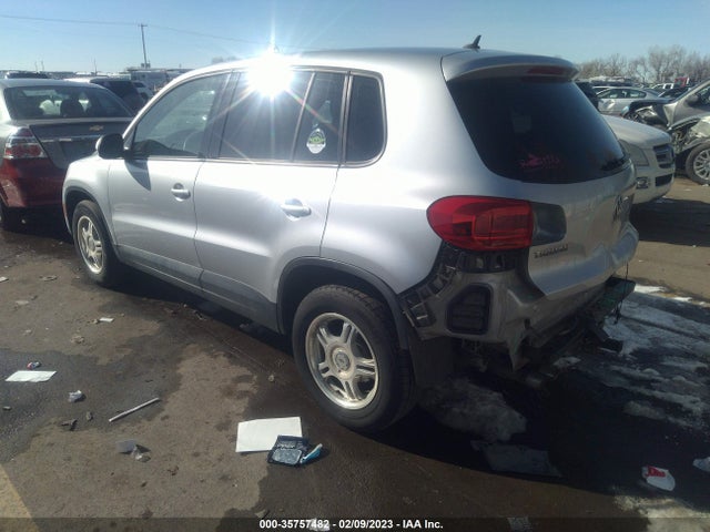 WVGBV3AX9EW508765 Volkswagen TIGUAN S