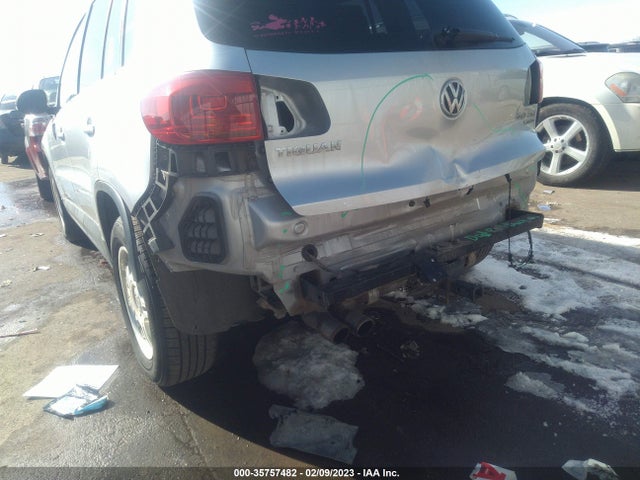 WVGBV3AX9EW508765 Volkswagen TIGUAN S