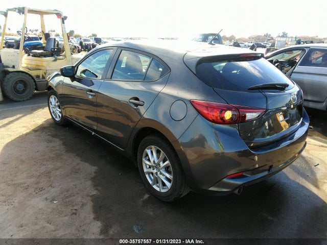 2017 Mazda 3, VIN: 3MZBN1K75HM118142