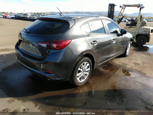 2017 Mazda 3, VIN: 3MZBN1K75HM118142