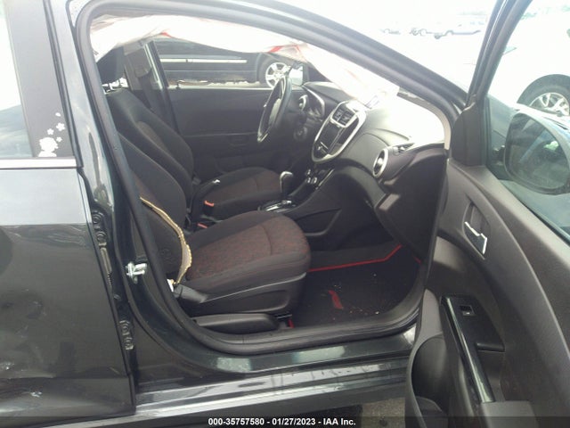 2019 Chevrolet Sonic, VIN: 1G1JD6SB1K4135468
