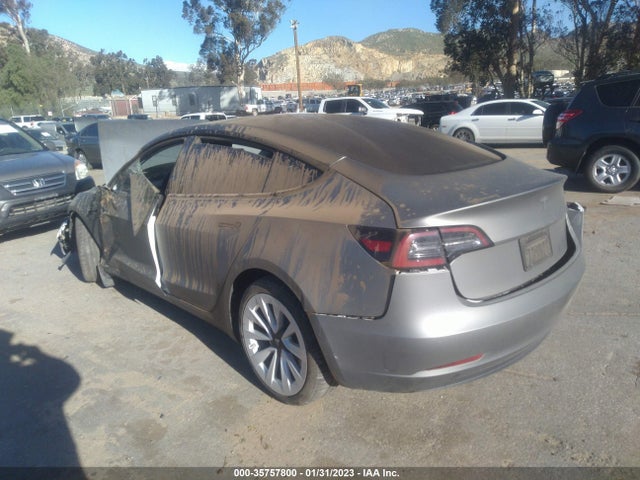Tesla Model 3 Long Range 2022 5YJ3E1EBXNF194365 Image 4