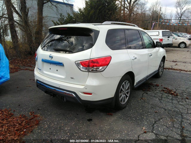2015 Nissan Pathfinder, VIN: 5N1AR2MN2FC634862
