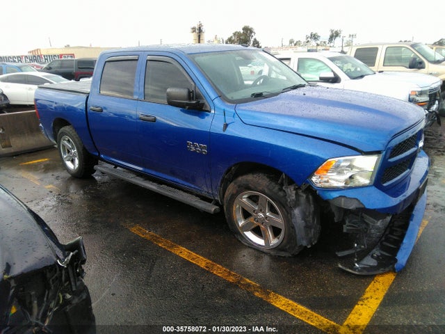 RAM 1500 Express 2018 3C6RR6KG0JG234606 main image