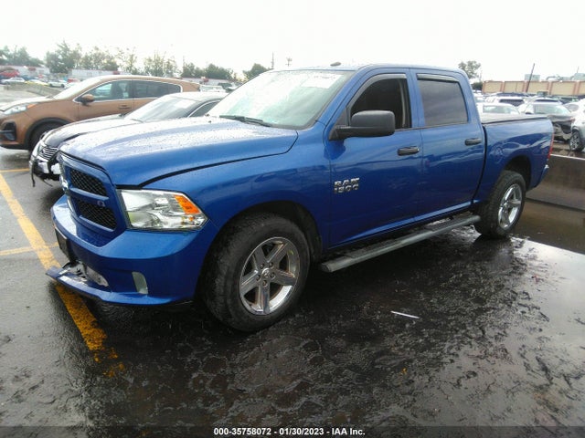 RAM 1500 Express 2018 3C6RR6KG0JG234606 Image 2