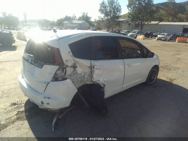 2010 HONDA FIT VIN: JHMGE8H26AS012808
