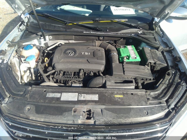 1VWDT7A39HC048131 Volkswagen Passat R-line W/comfort Pkg