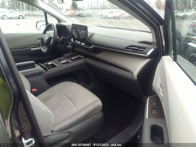 2021 Toyota Sienna, VIN: 5TDKRKEC4MS036256